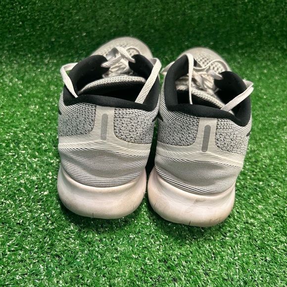 Nike Running Shoes Women’s 9.5 Free RN White Pure Platinum 831509-101 - Picture 6 of 7